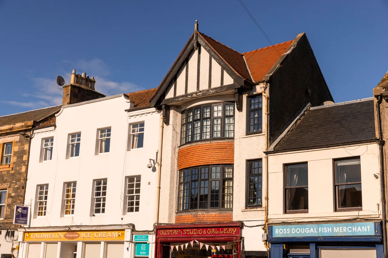 Peebles High Street