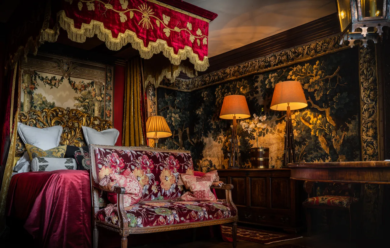 The Witchery