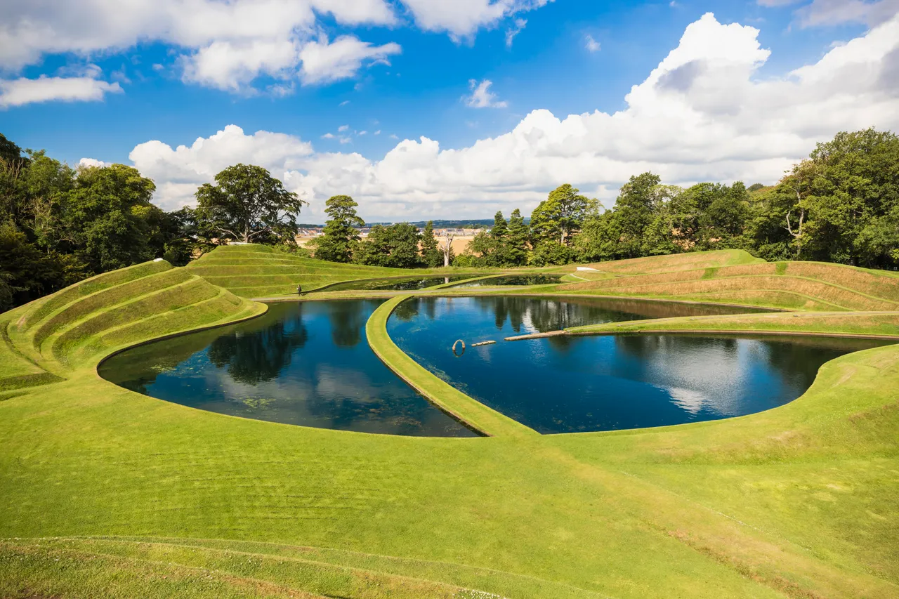 Jupiter Artland, Life Mounds