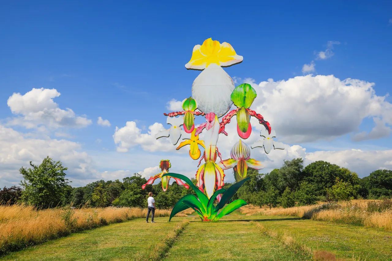 Jupiter Artland, Love Bomb