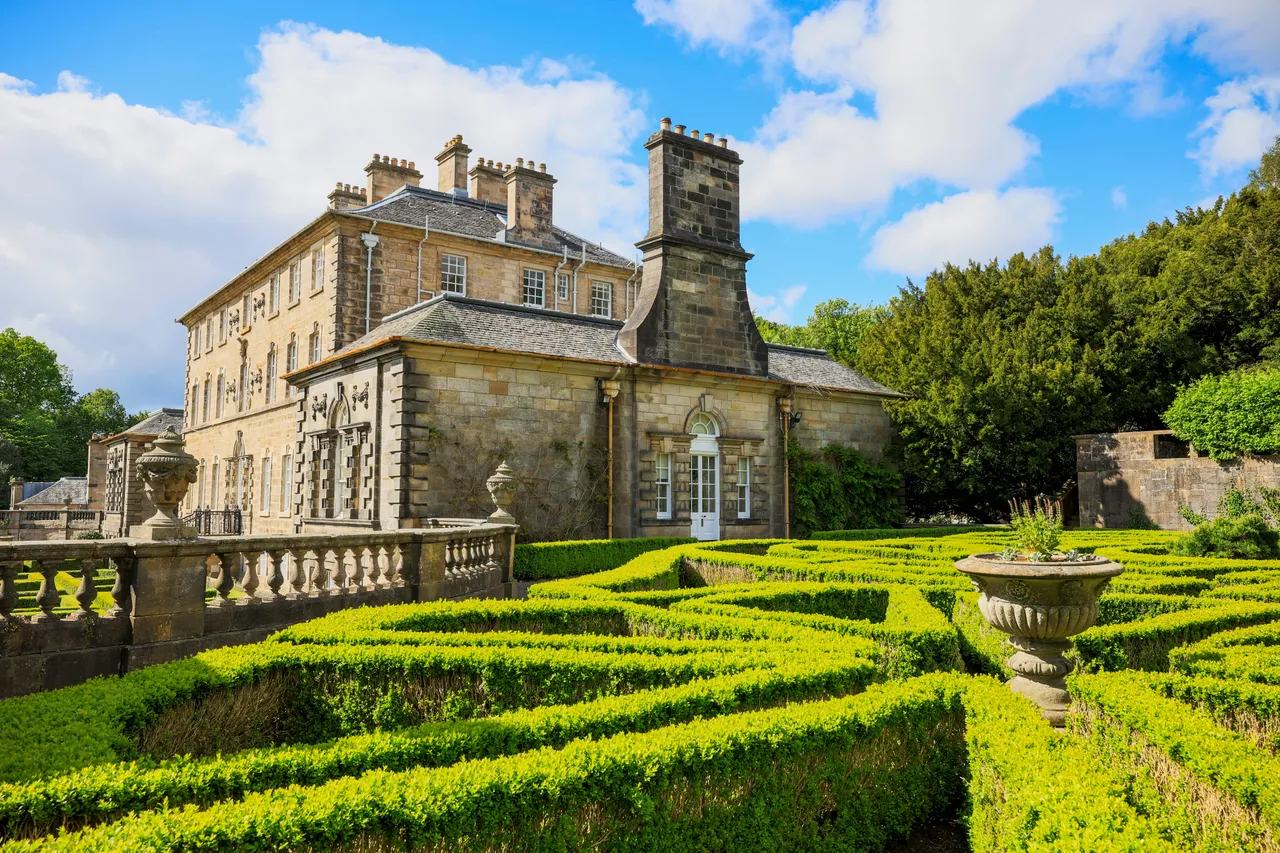 Pollok House and Pollok Country Park