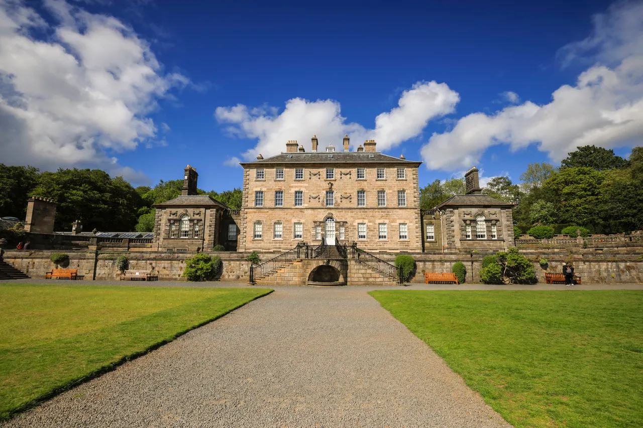 Pollok House and Pollok Country Park