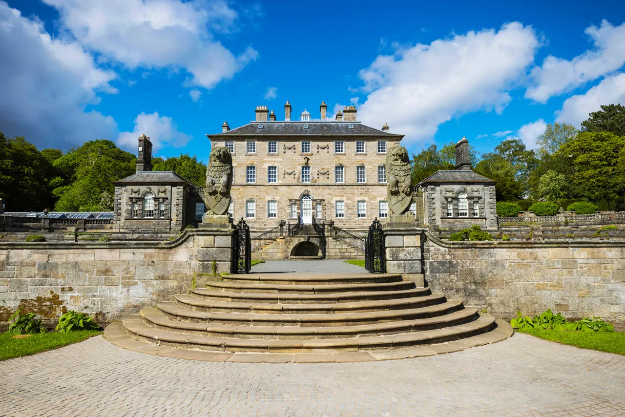 Pollok House and Pollok Country Park