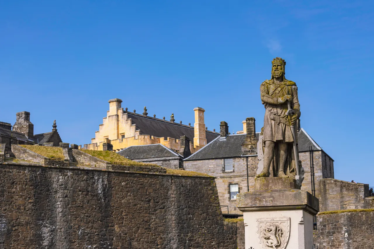 Robert the Bruce Statue, Stirling Castle Esplanade