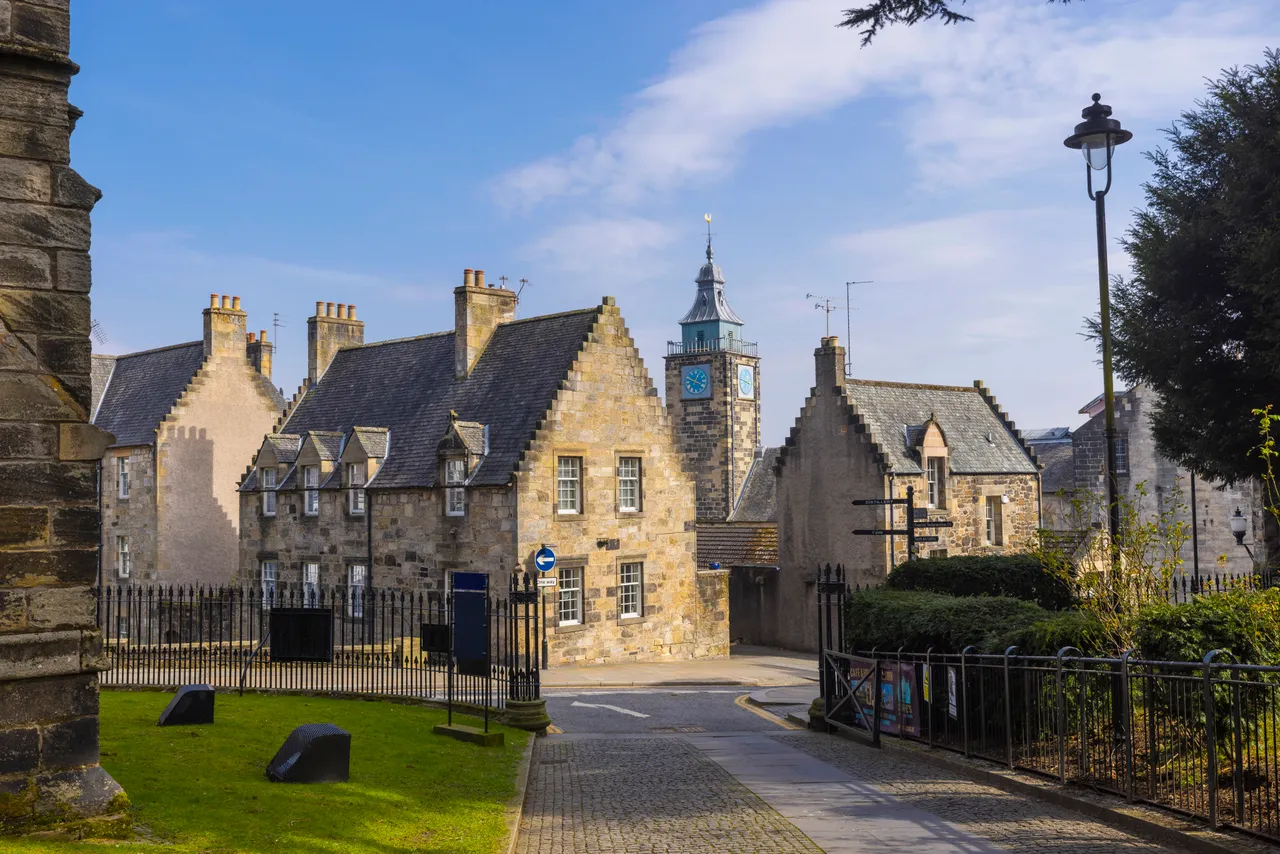 Dunbar Town House