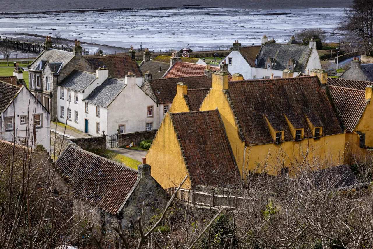 Culross Palace and Gardens