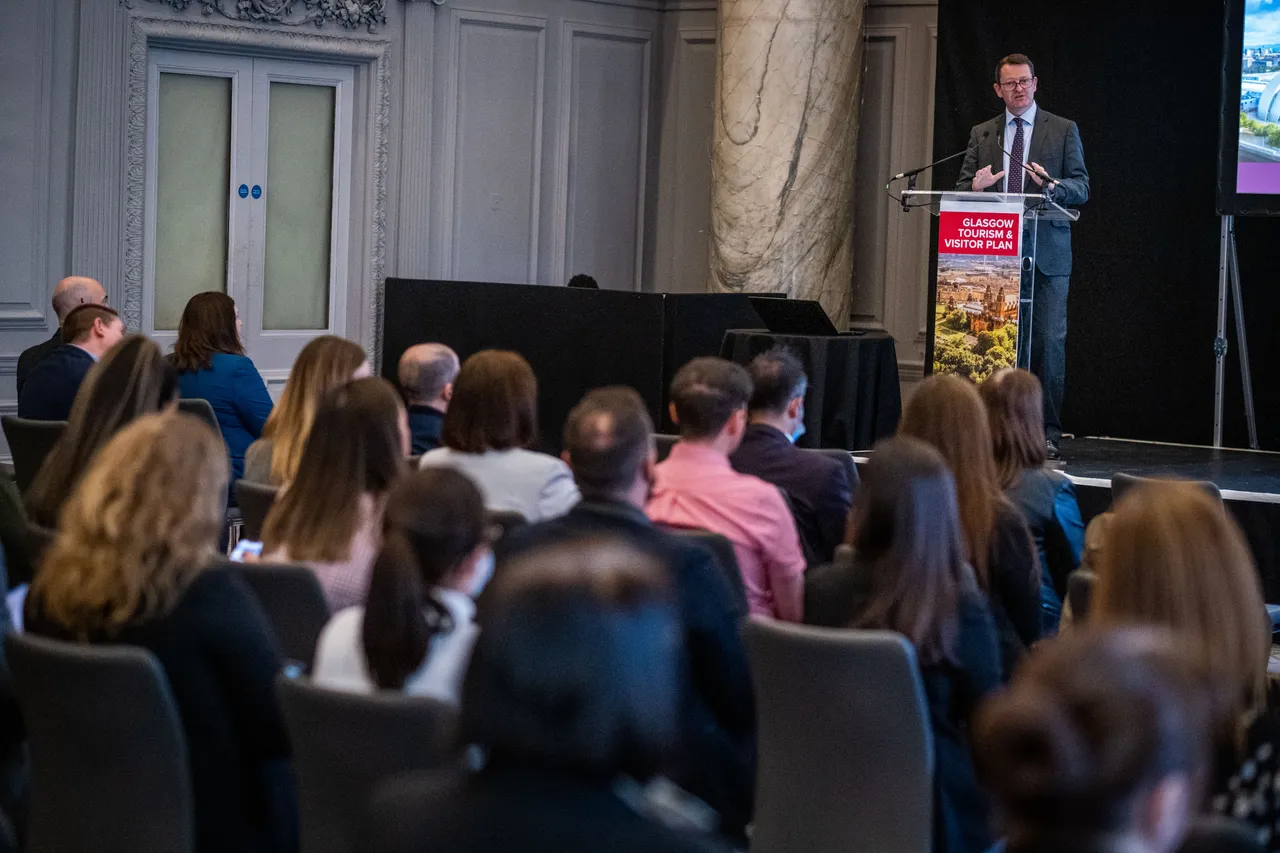 Destination Cop: A Sustainable Legacy For Glasgow's tourism Industry