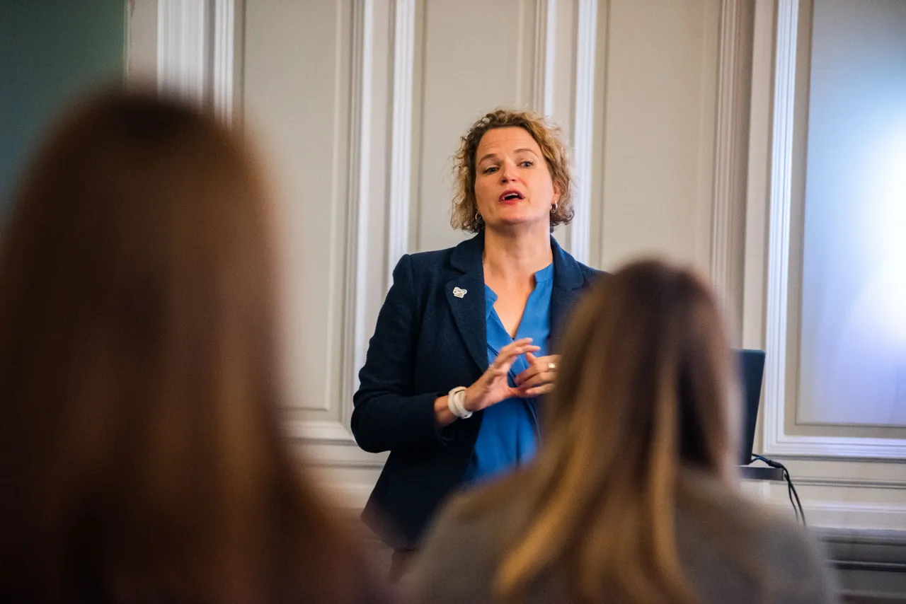 Destination Cop: A Sustainable Legacy For Glasgow's tourism Industry