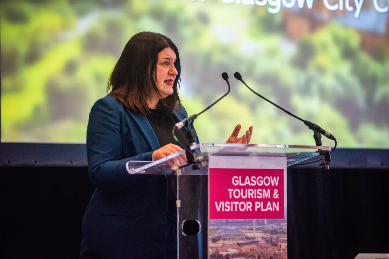 Destination Cop: A Sustainable Legacy For Glasgow's tourism Industry