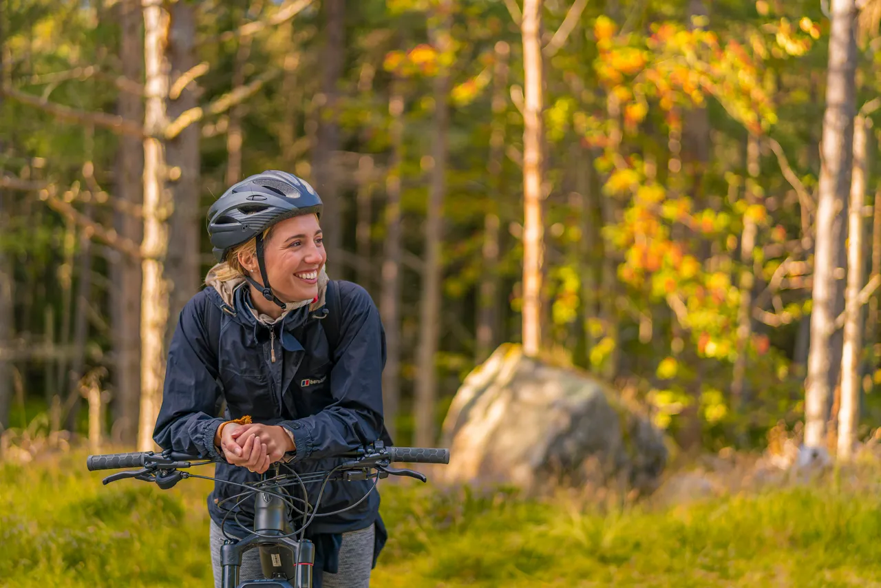 Cyclists explore Corrie Fee