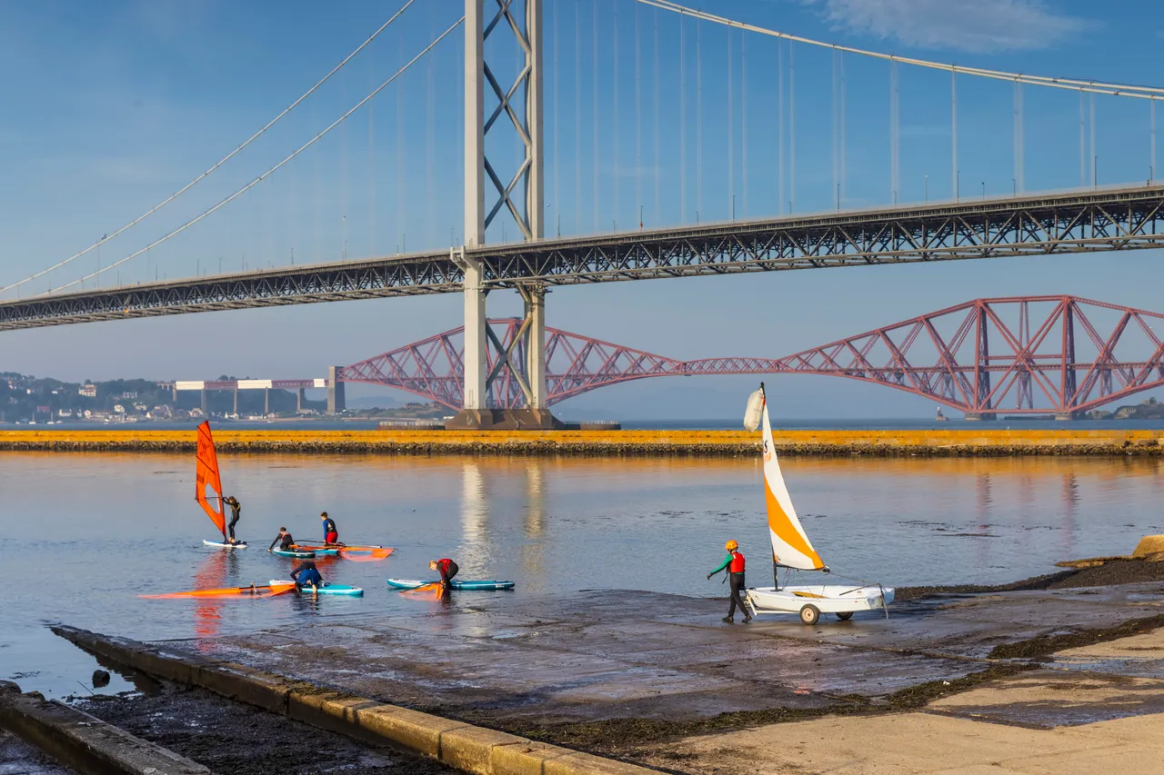 Dinghy Sailing, Edinburgh Watersports