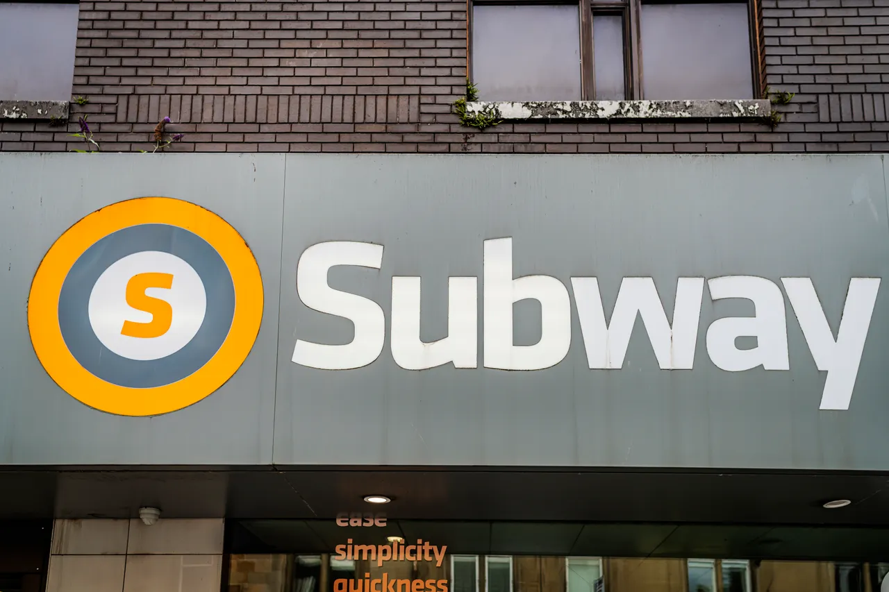 Hillhead Subway Station