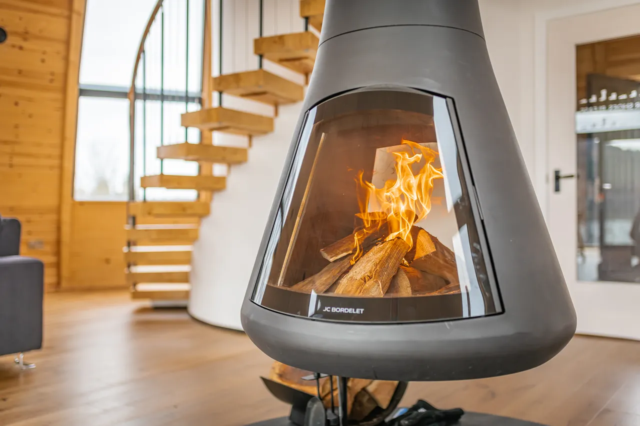 The Osprey – Loch Ken Eco Bothies