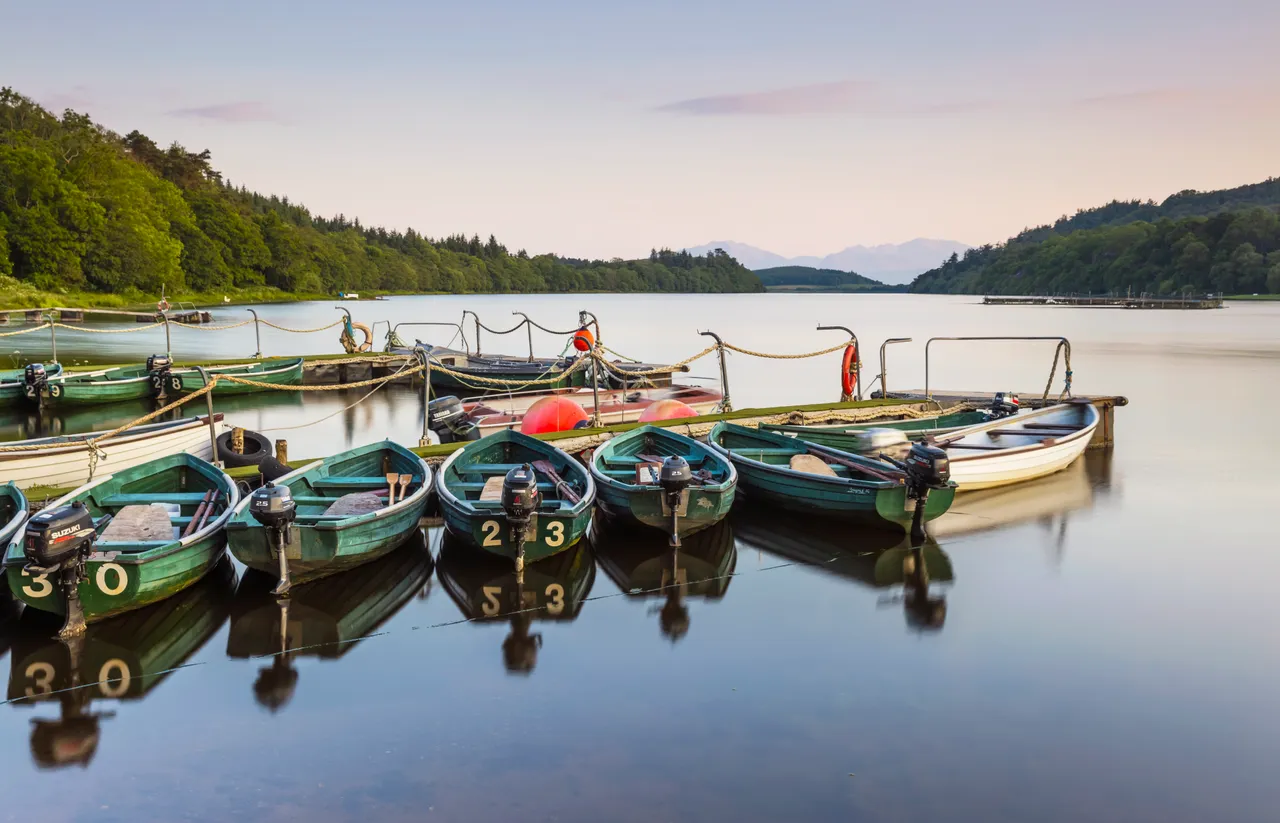 Loch Fad
