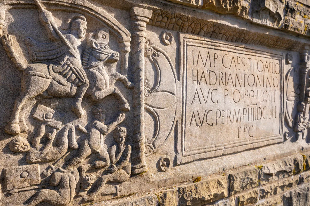 Bridgeness Slab