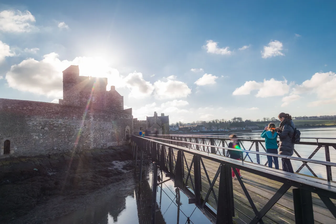 Blackness Castle