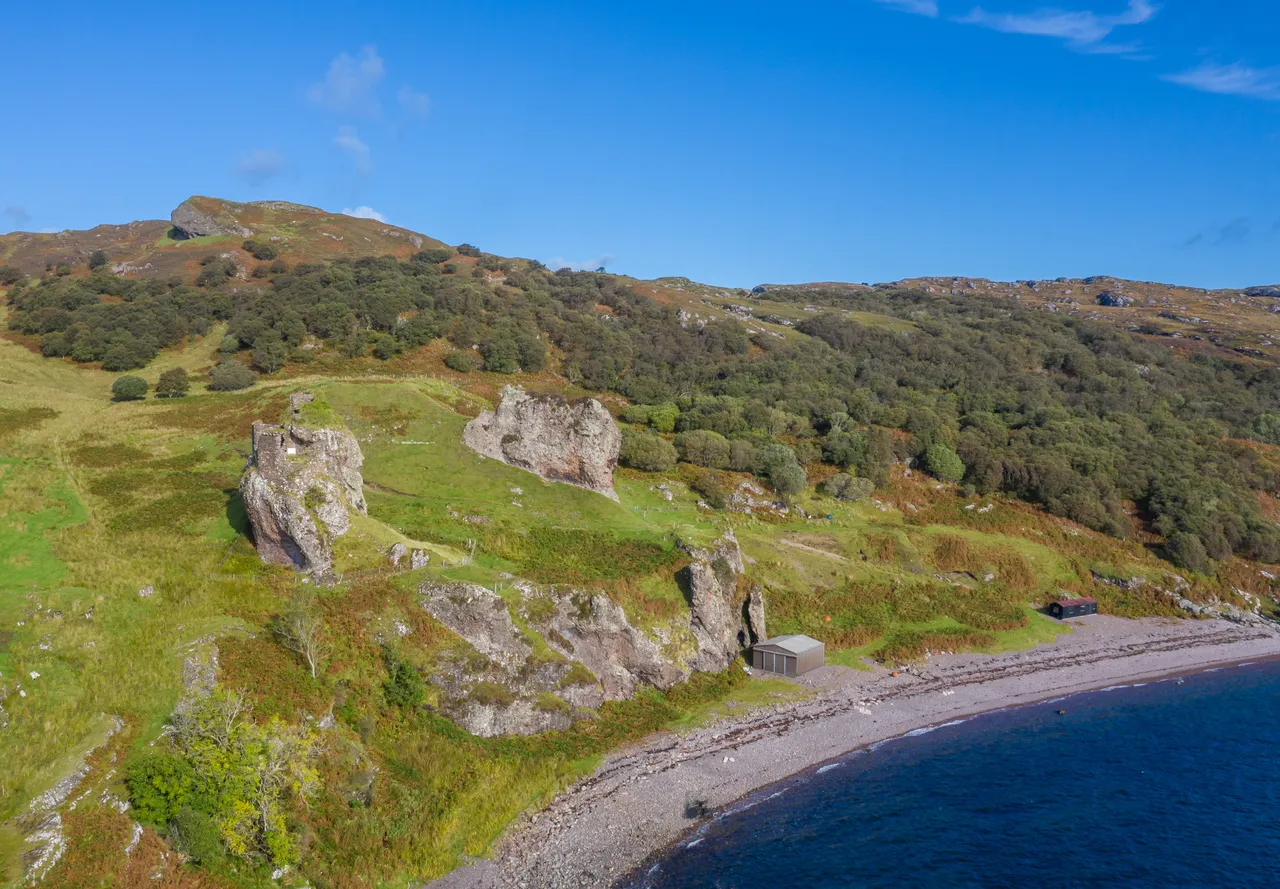 Brochel Castle