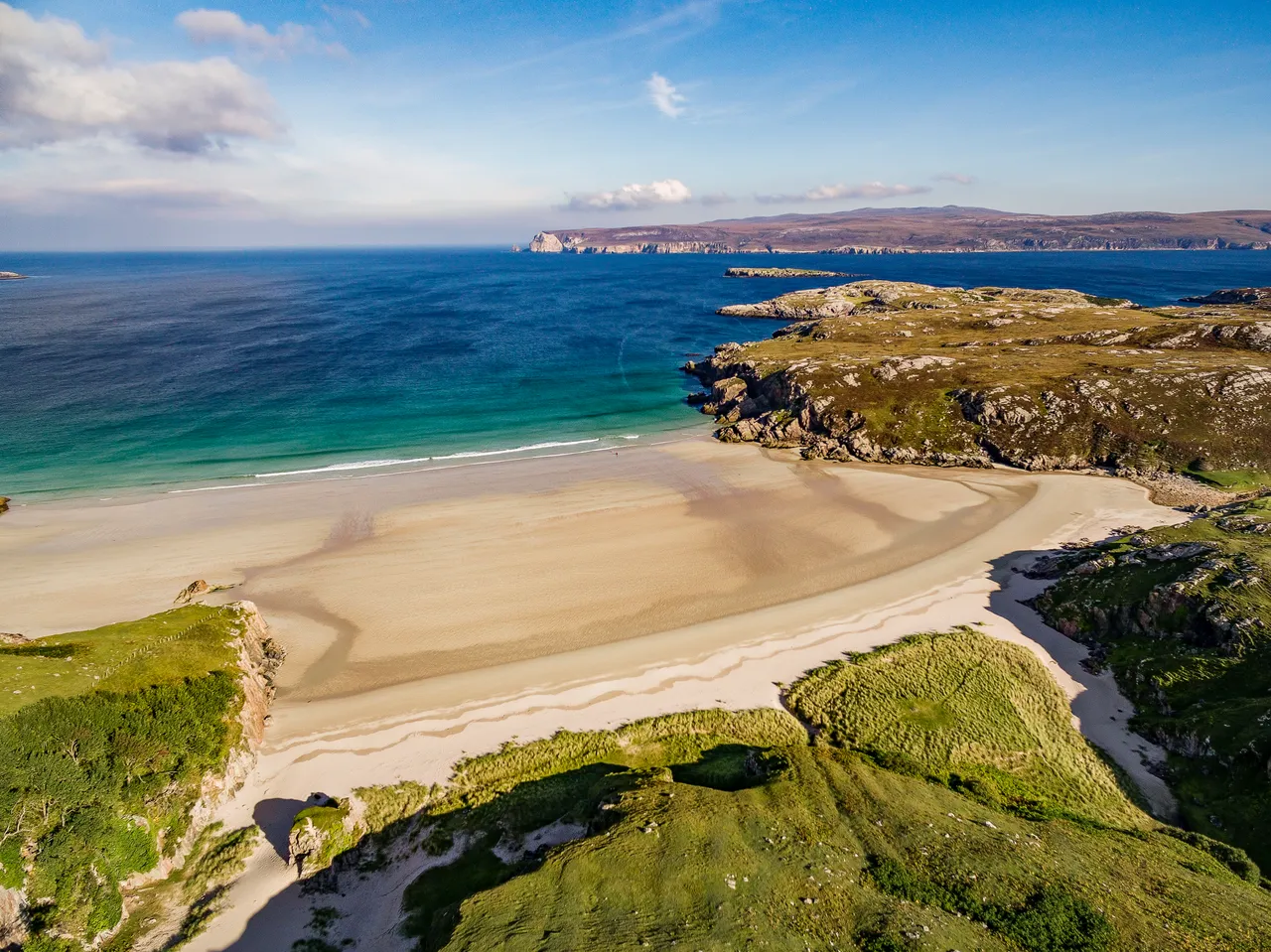 Ceannabeinne Beach (Traigh Allt Chailgeag)