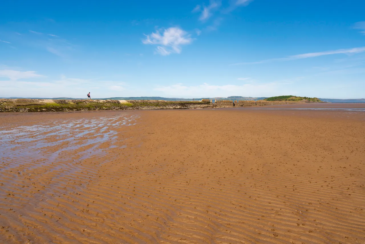 Cramond Island causeway