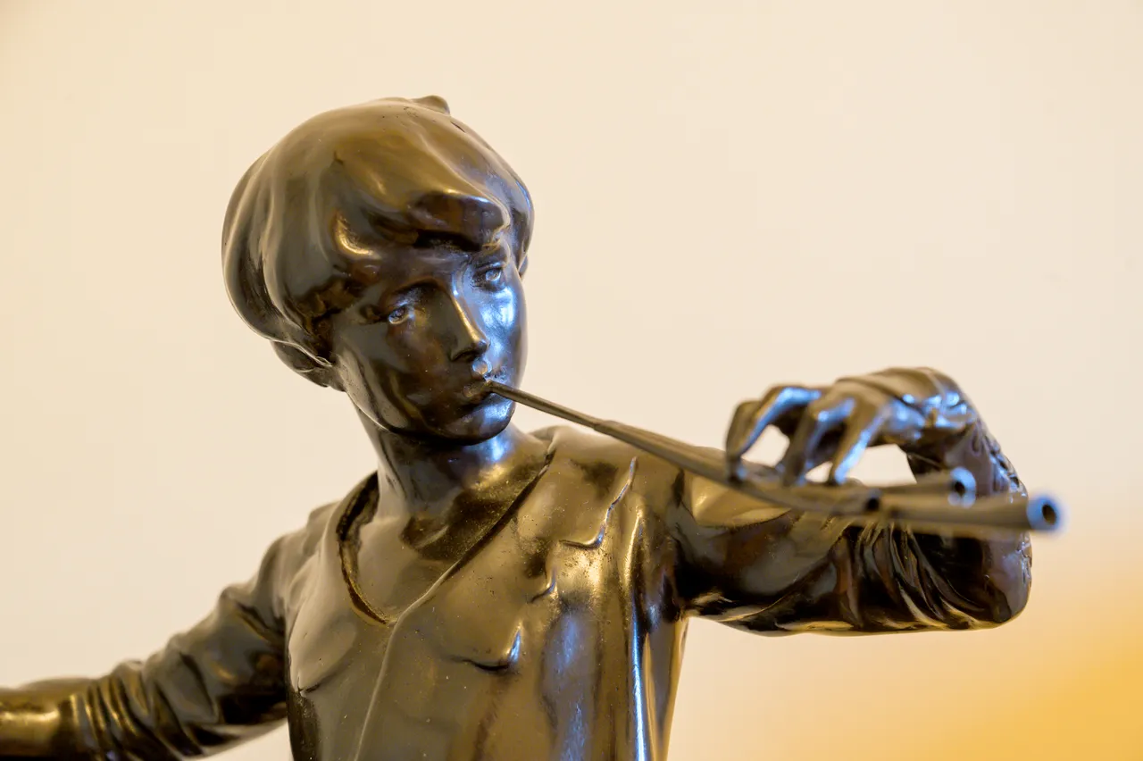 Peter Pan Statue
