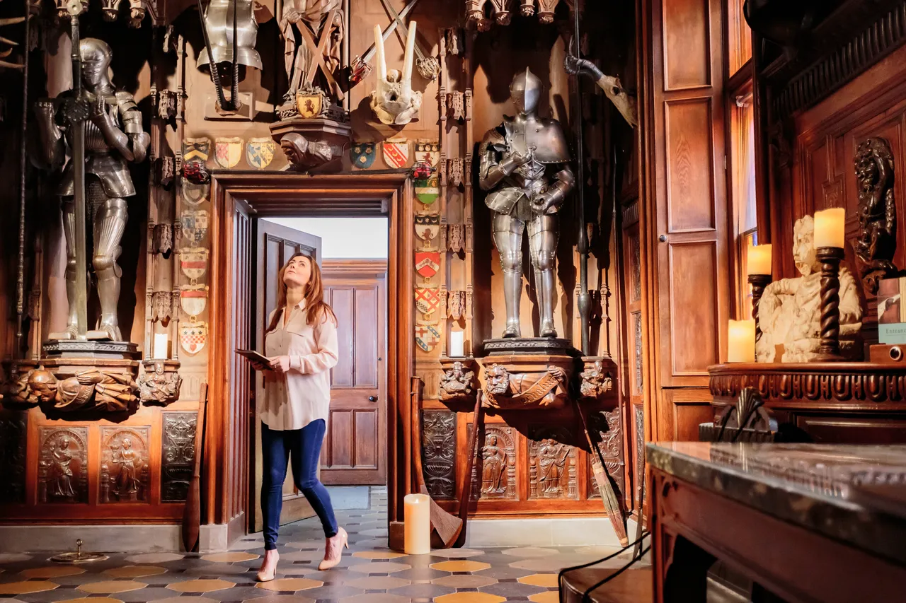 Abbotsford House