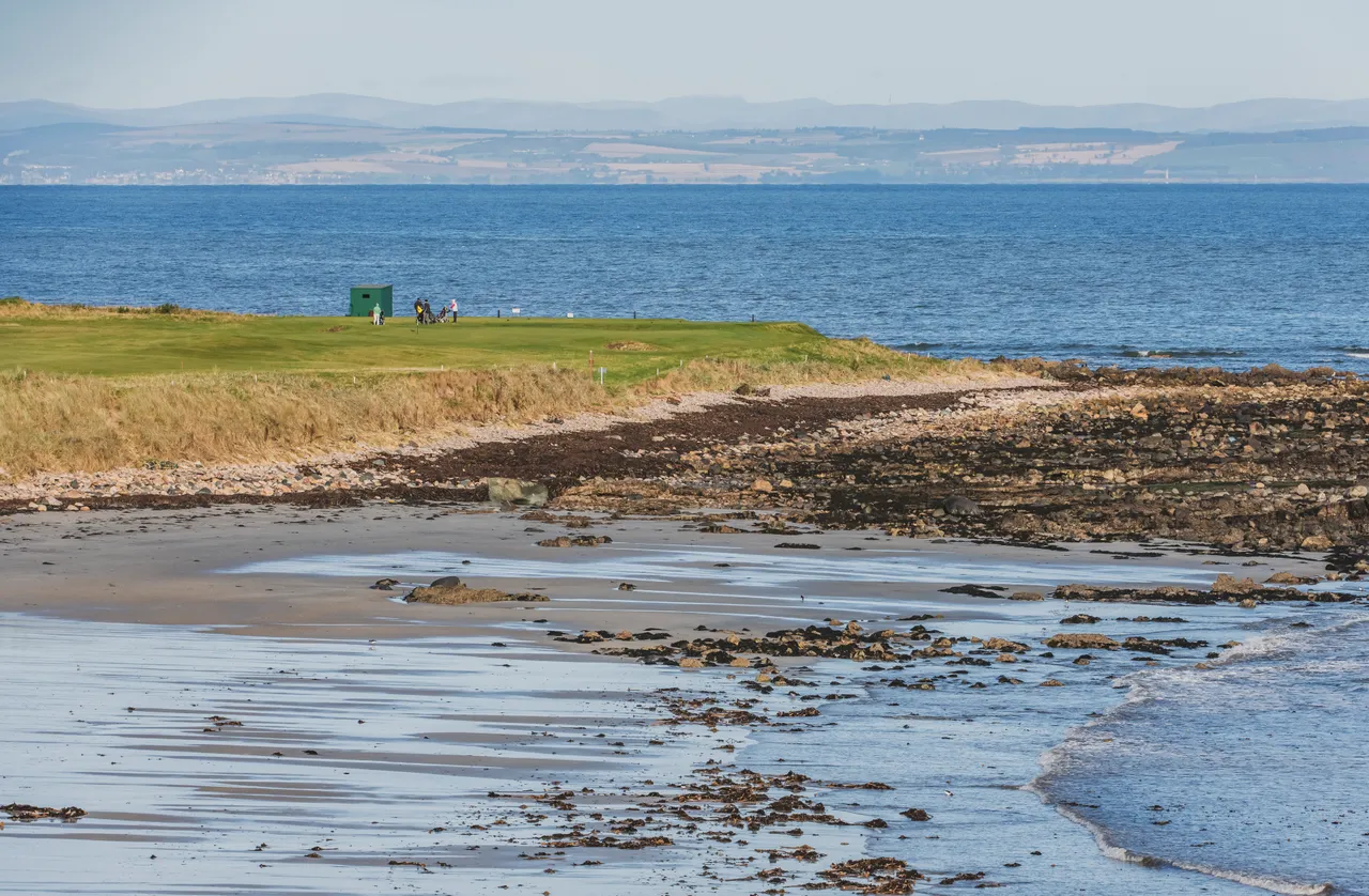 Balcomie Links