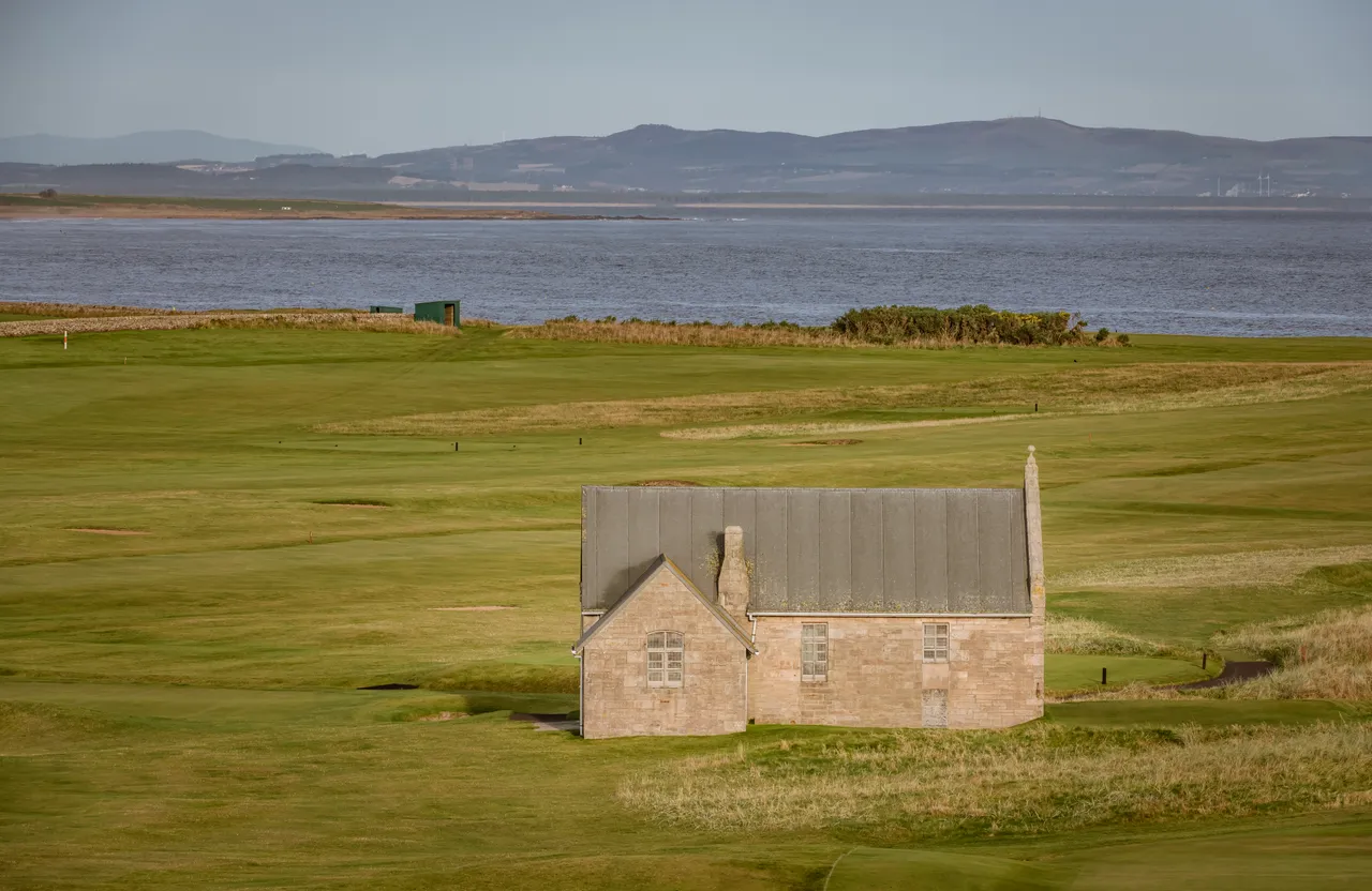 Balcomie Links