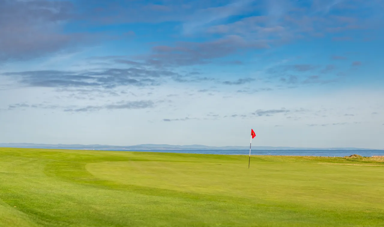 Balcomie Links
