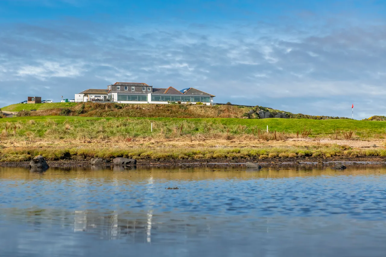 Balcomie Links