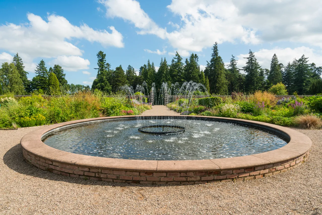 Walled Garden, Glamis Castle