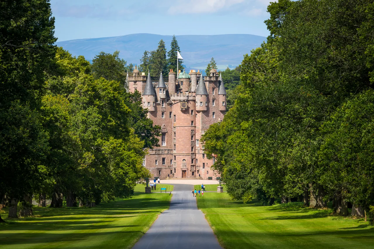 Glamis Castle
