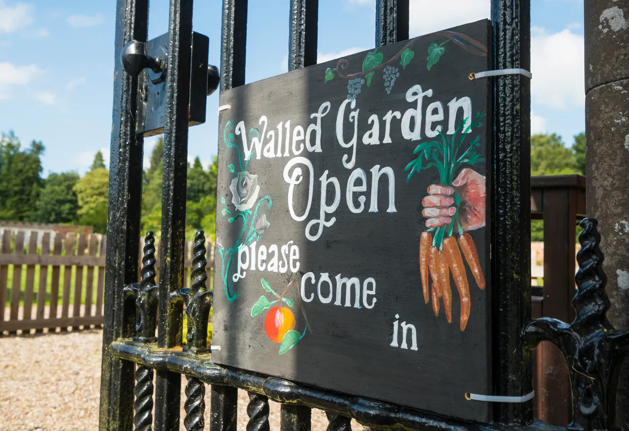 Walled Garden, Glamis Castle