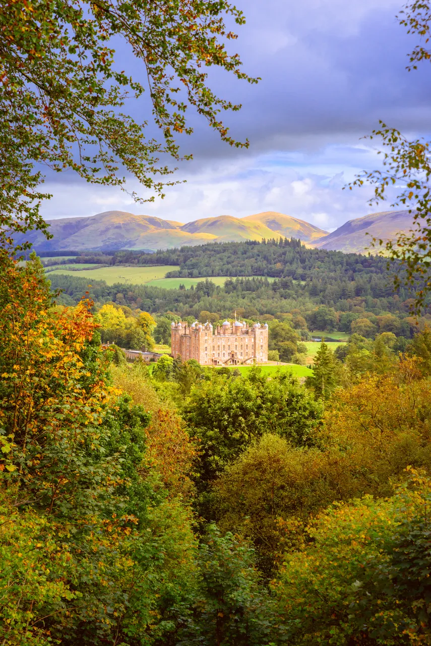 Drumlanrig Castle