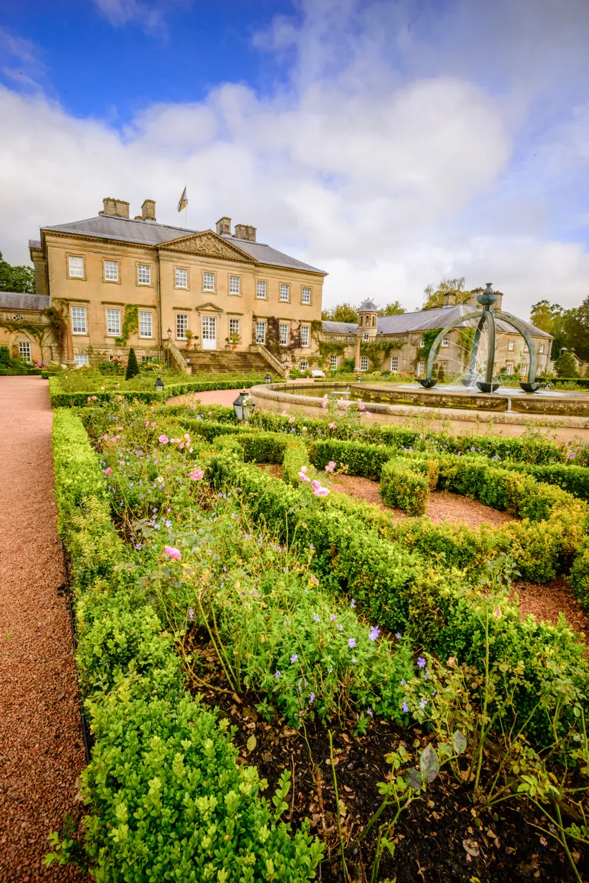 Dumfries House