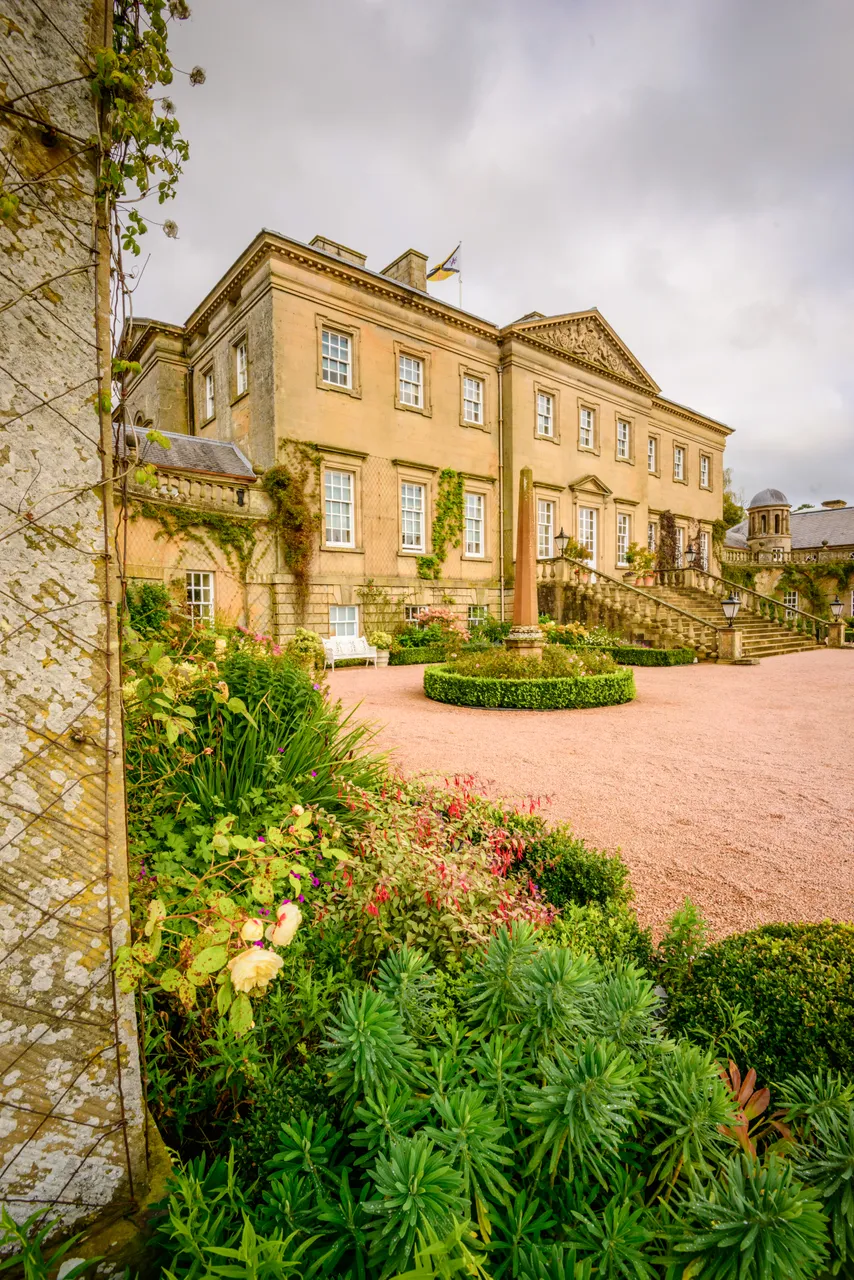 Dumfries House