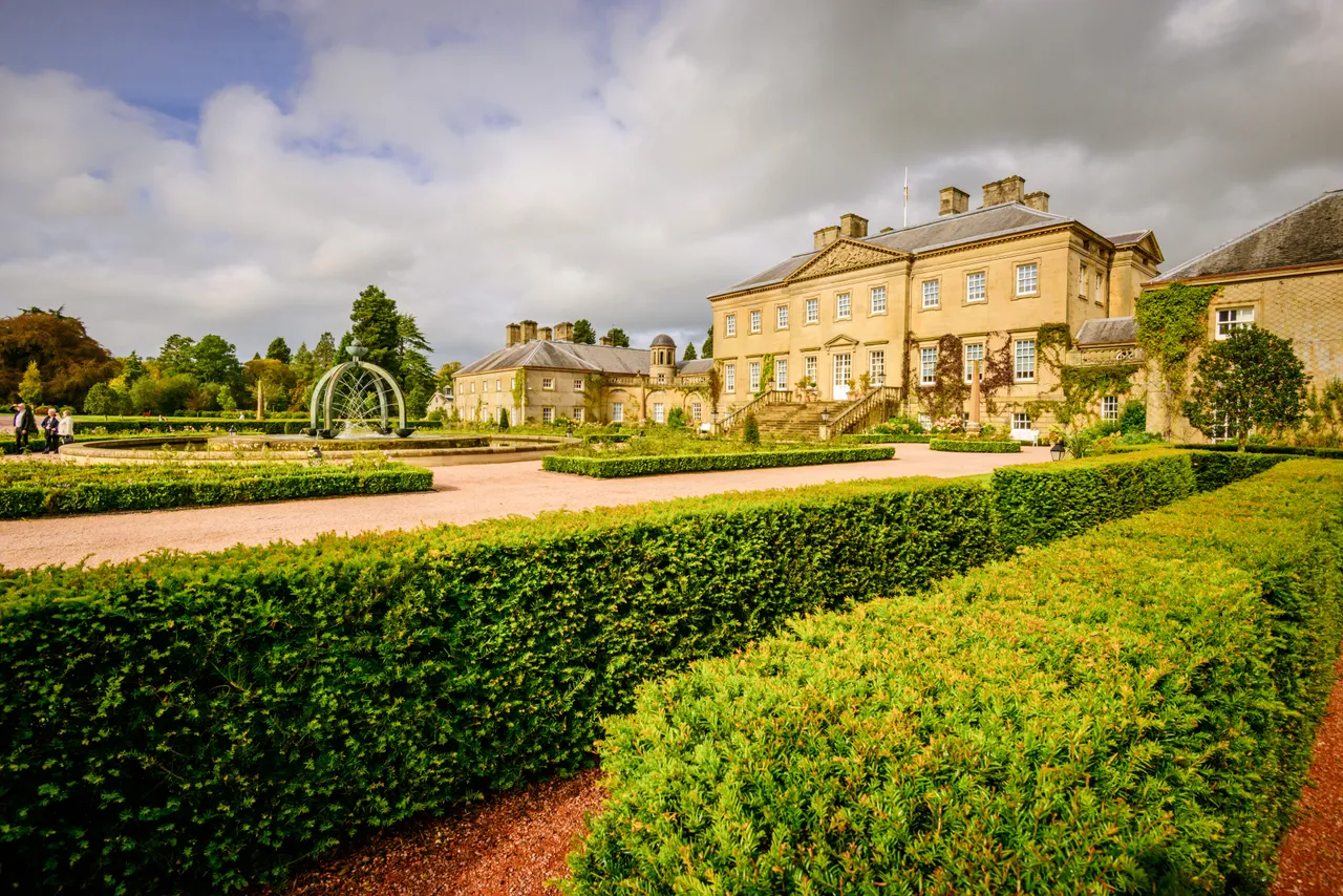 Dumfries House