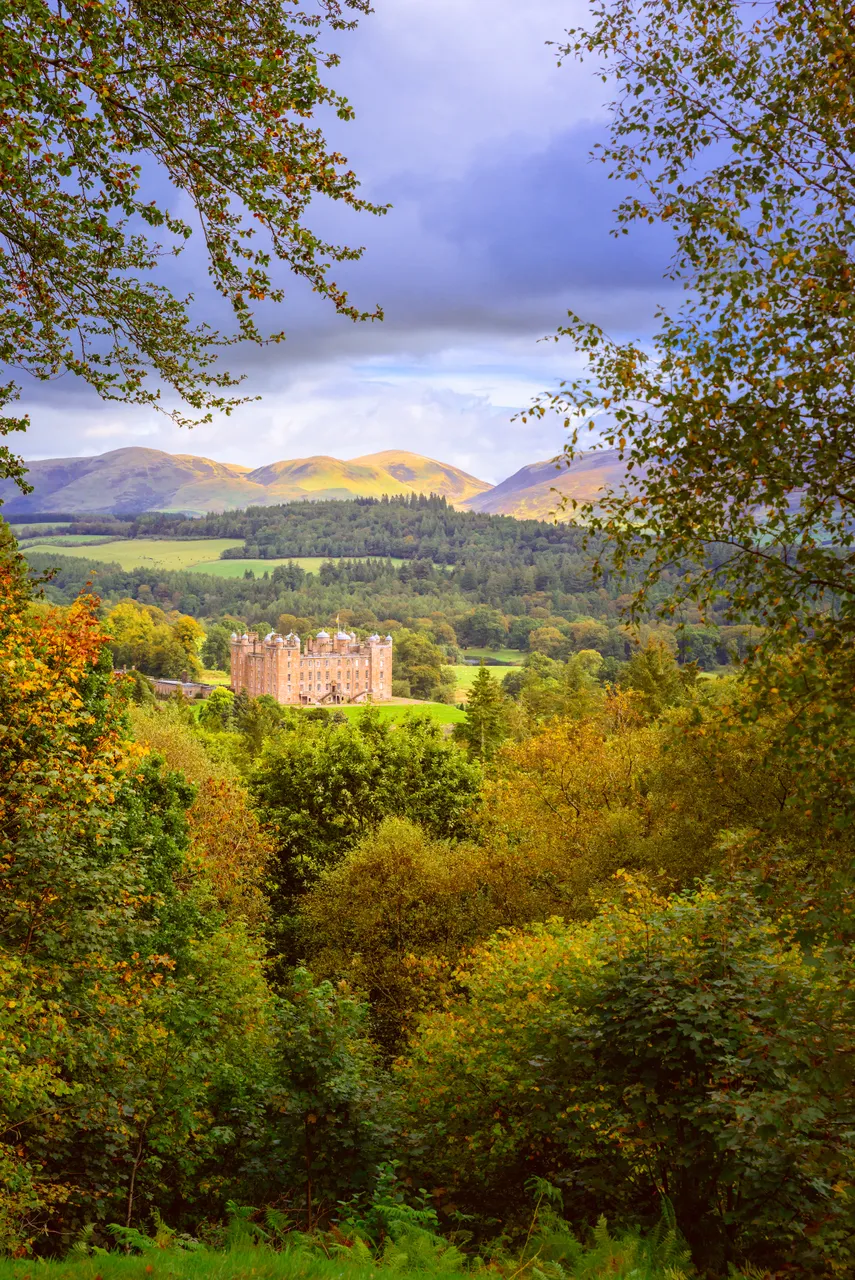 Drumlanrig Castle