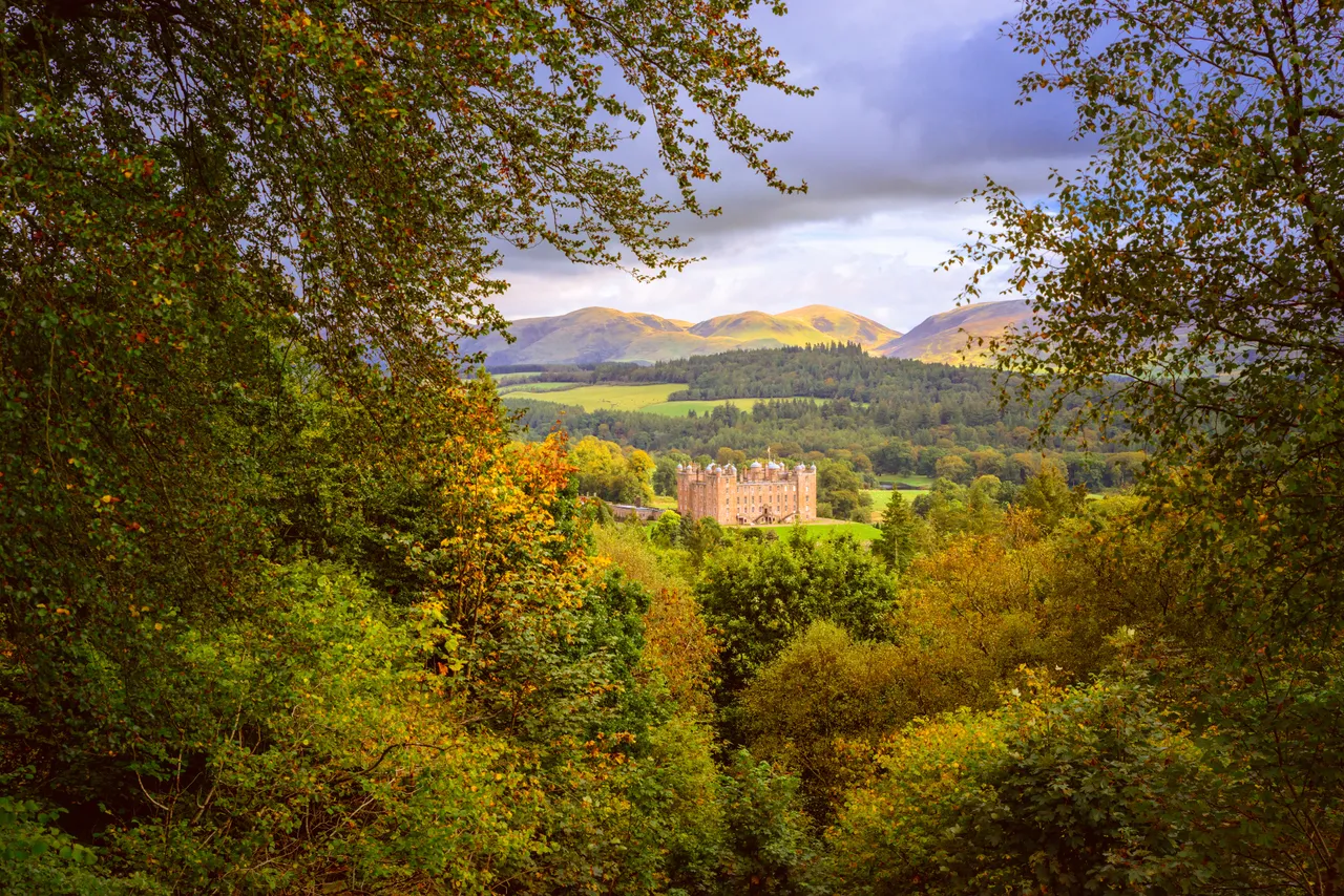 Drumlanrig Castle