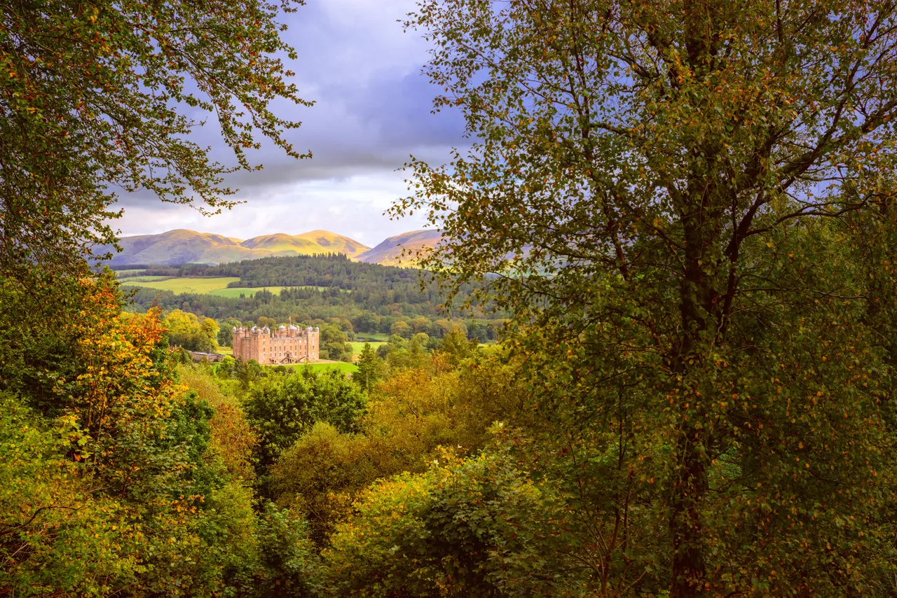 Drumlanrig Castle