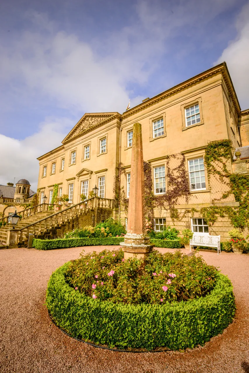 Dumfries House