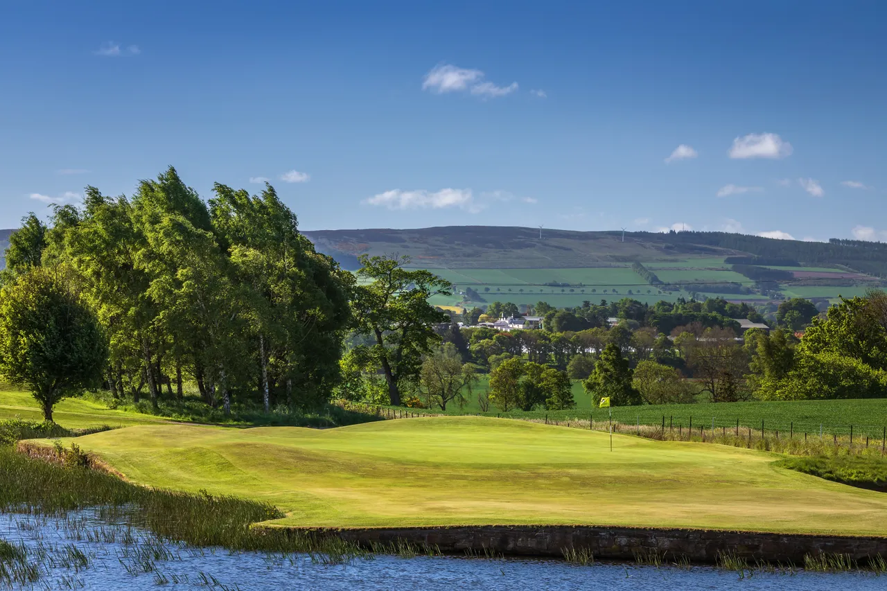 Strathmore Golf Centre