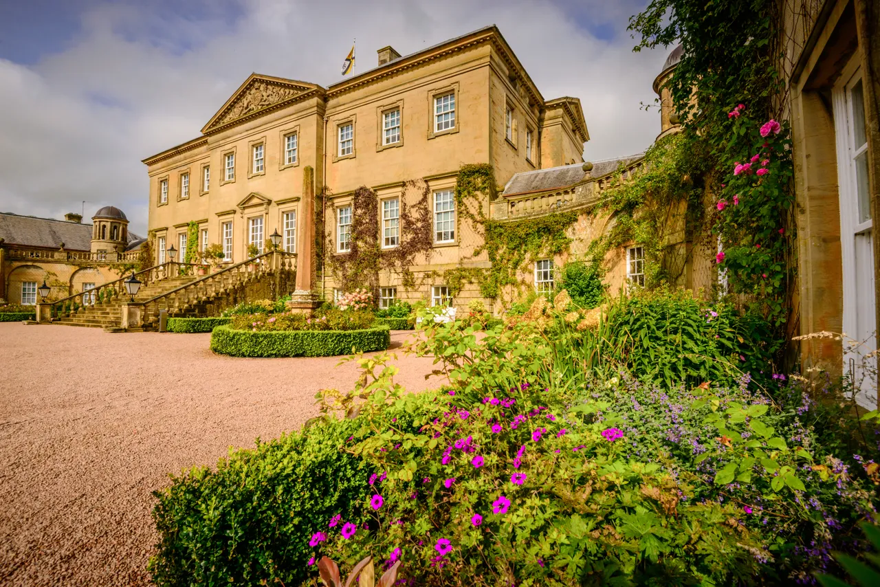 Dumfries House