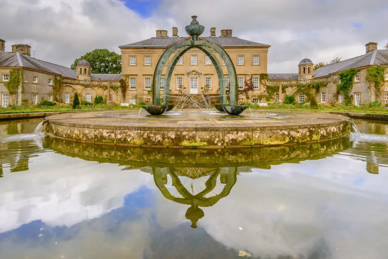 Dumfries House