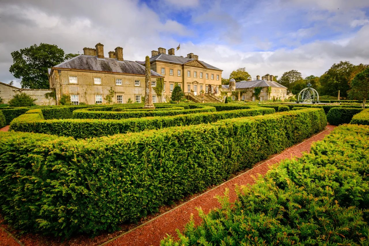 Dumfries House