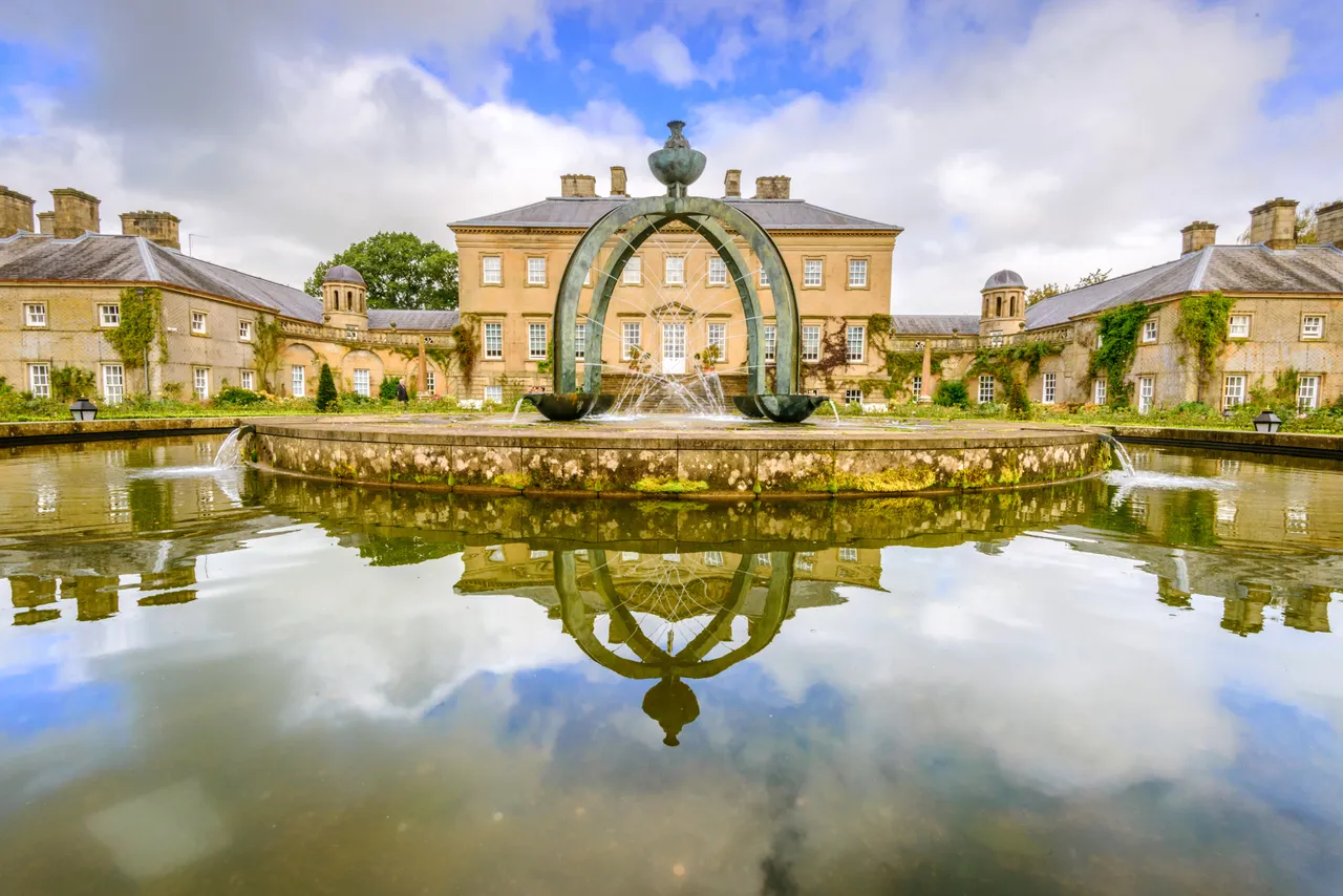 Dumfries House