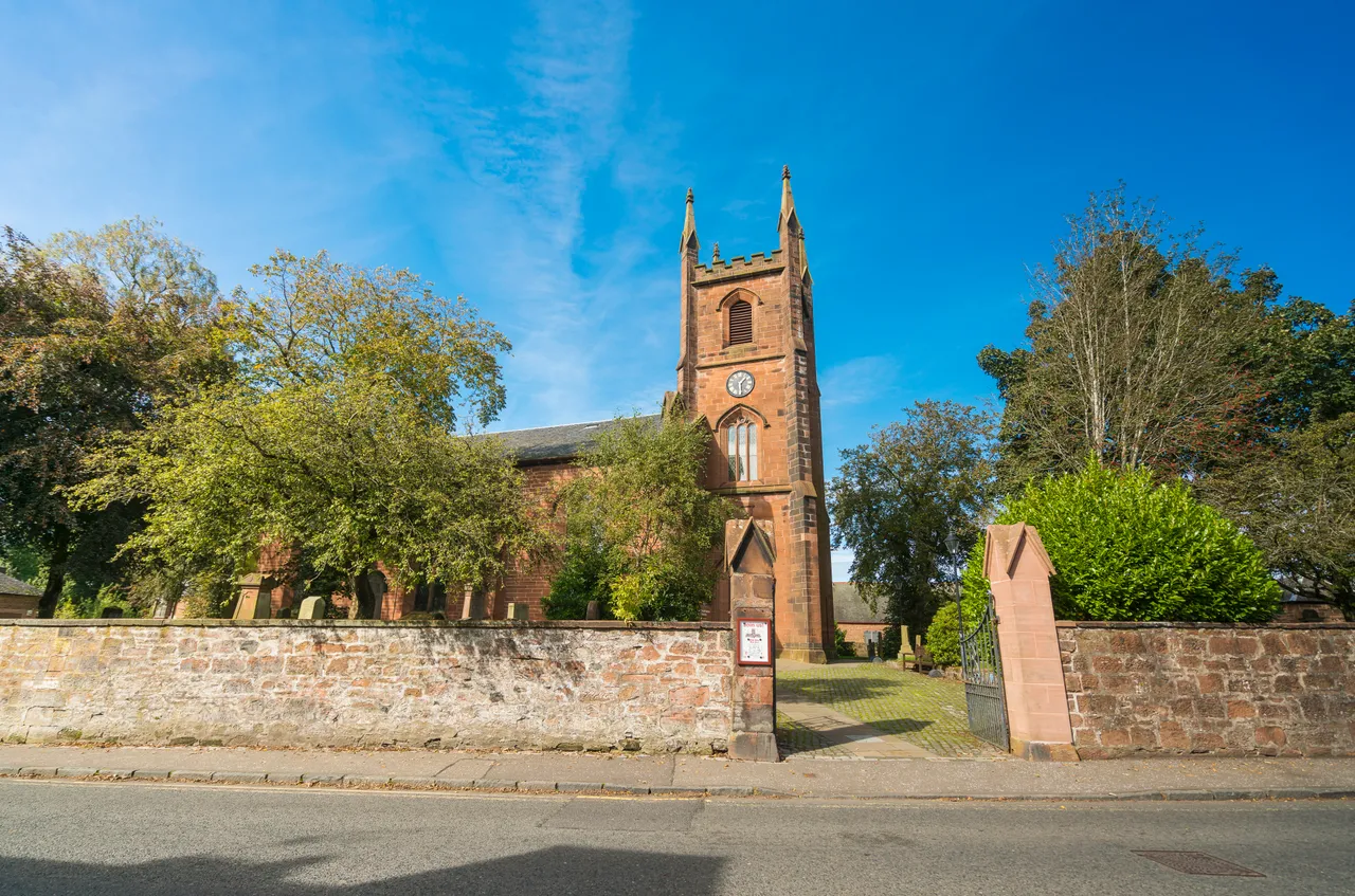 Mauchline Parish Church