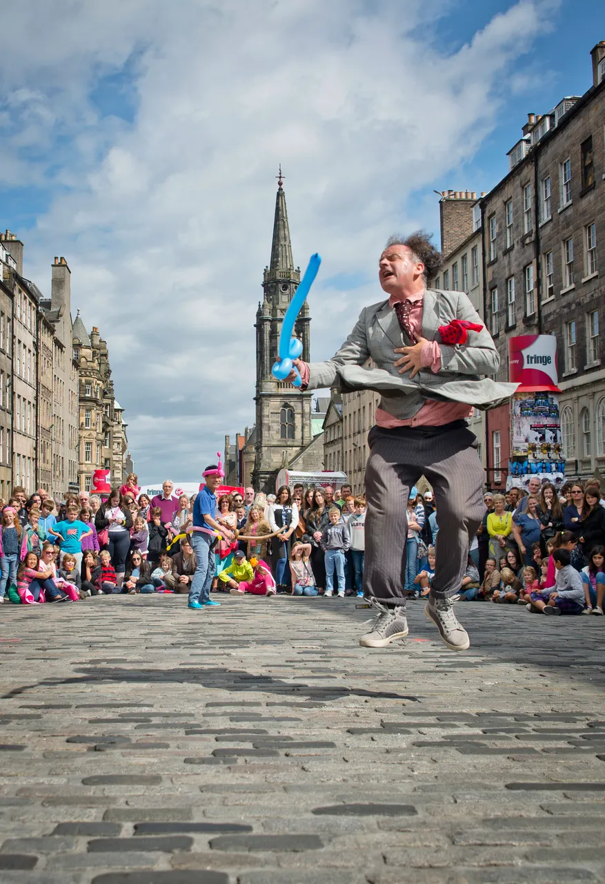Fringe Street Performer