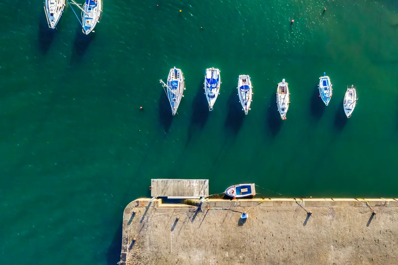 Elie Harbour
