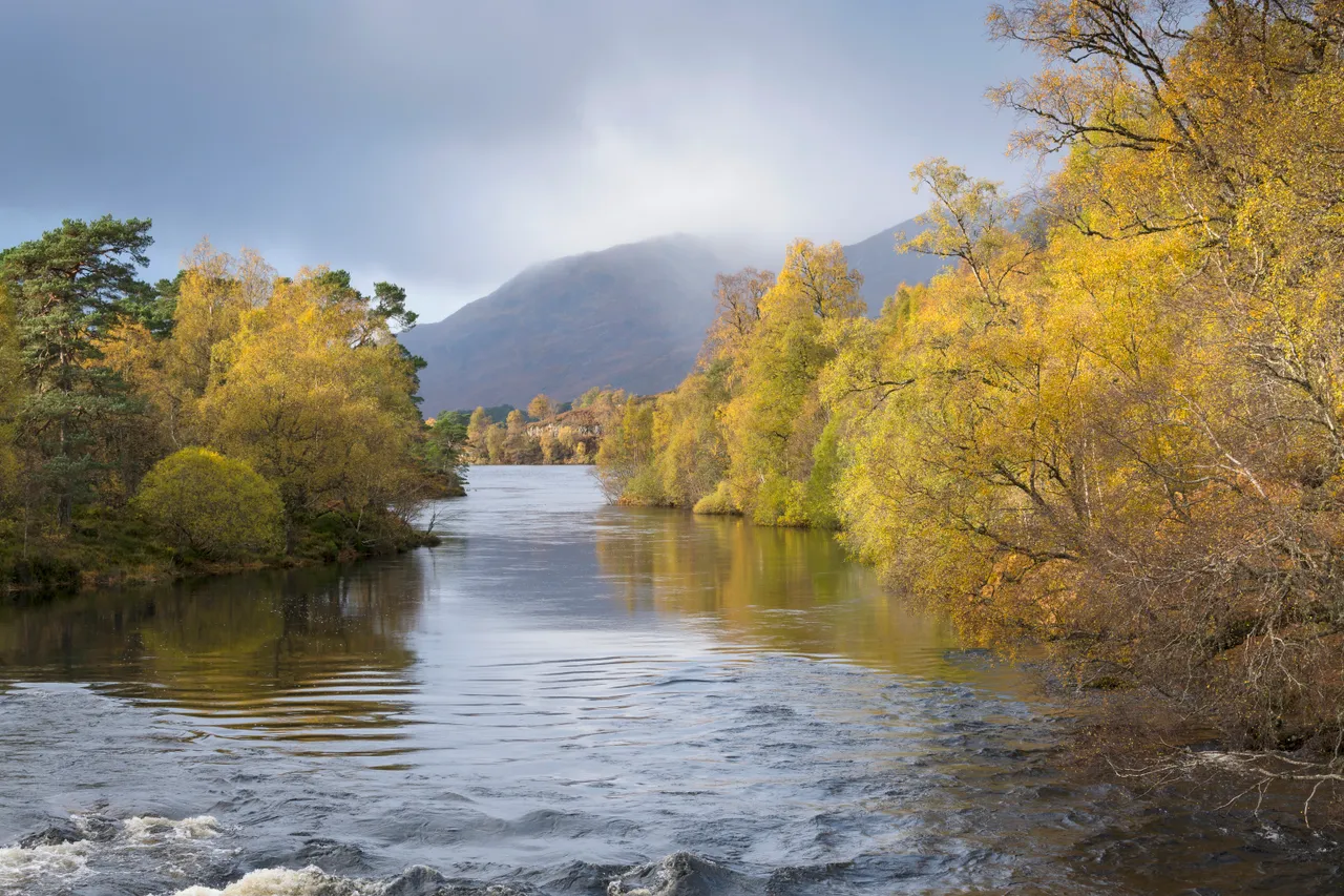 River Affric (Abhainn Afraig)
