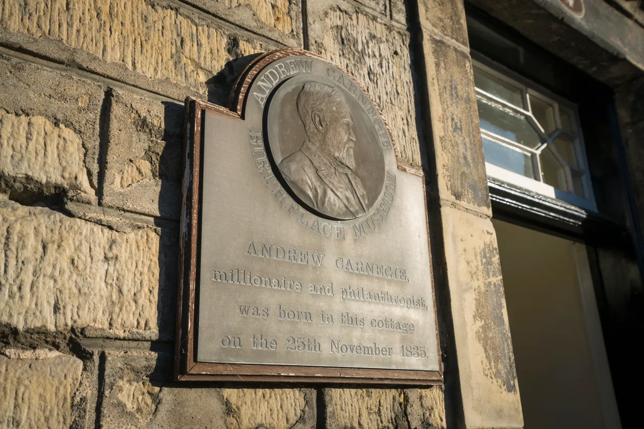 Andrew Carnegie Birthplace Museum
